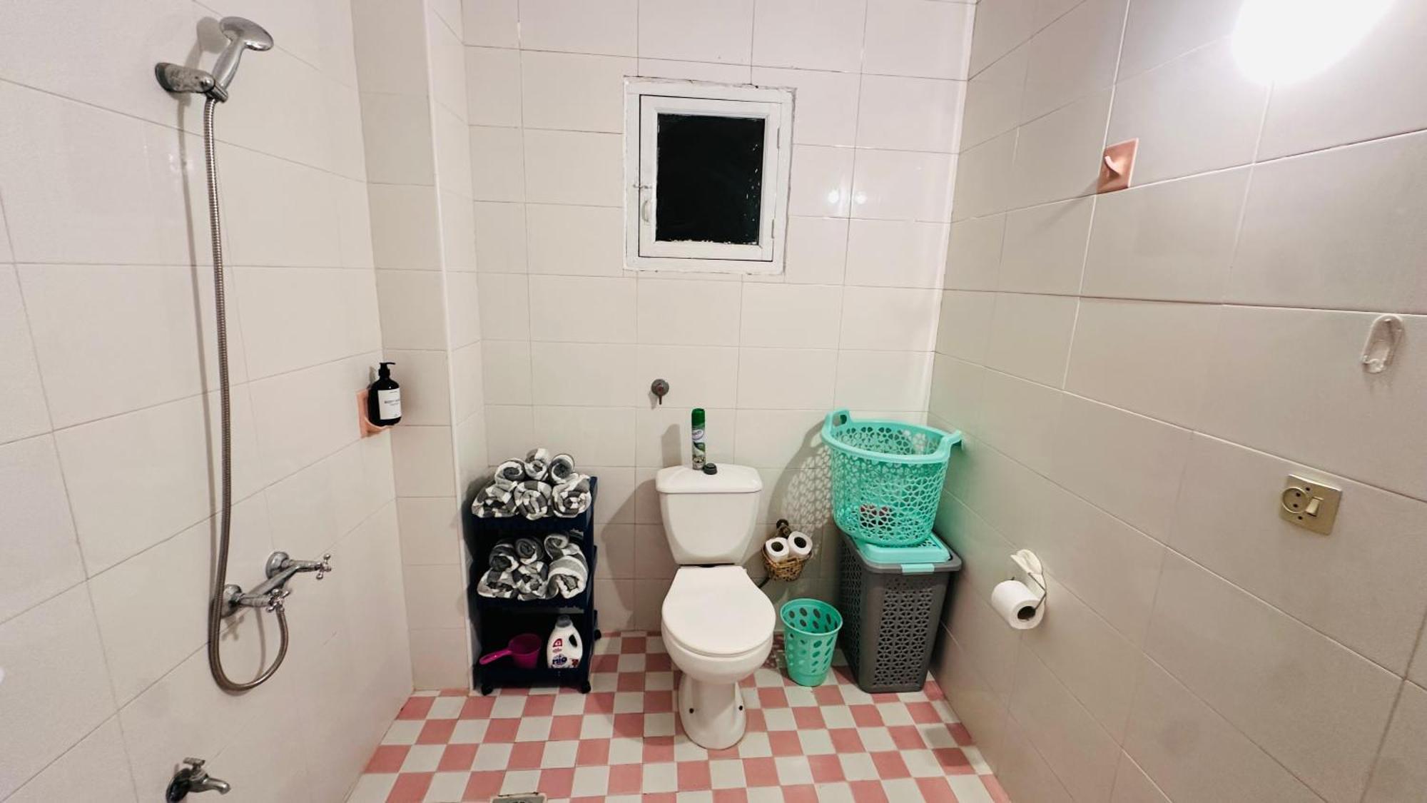 Karaz Homestay Grand Appartement Avec Rooftop Monte Arrouit Exteriör bild