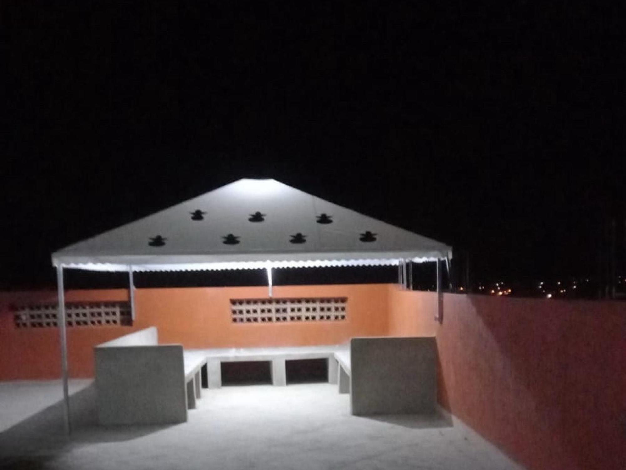 Karaz Homestay Grand Appartement Avec Rooftop Monte Arrouit Exteriör bild