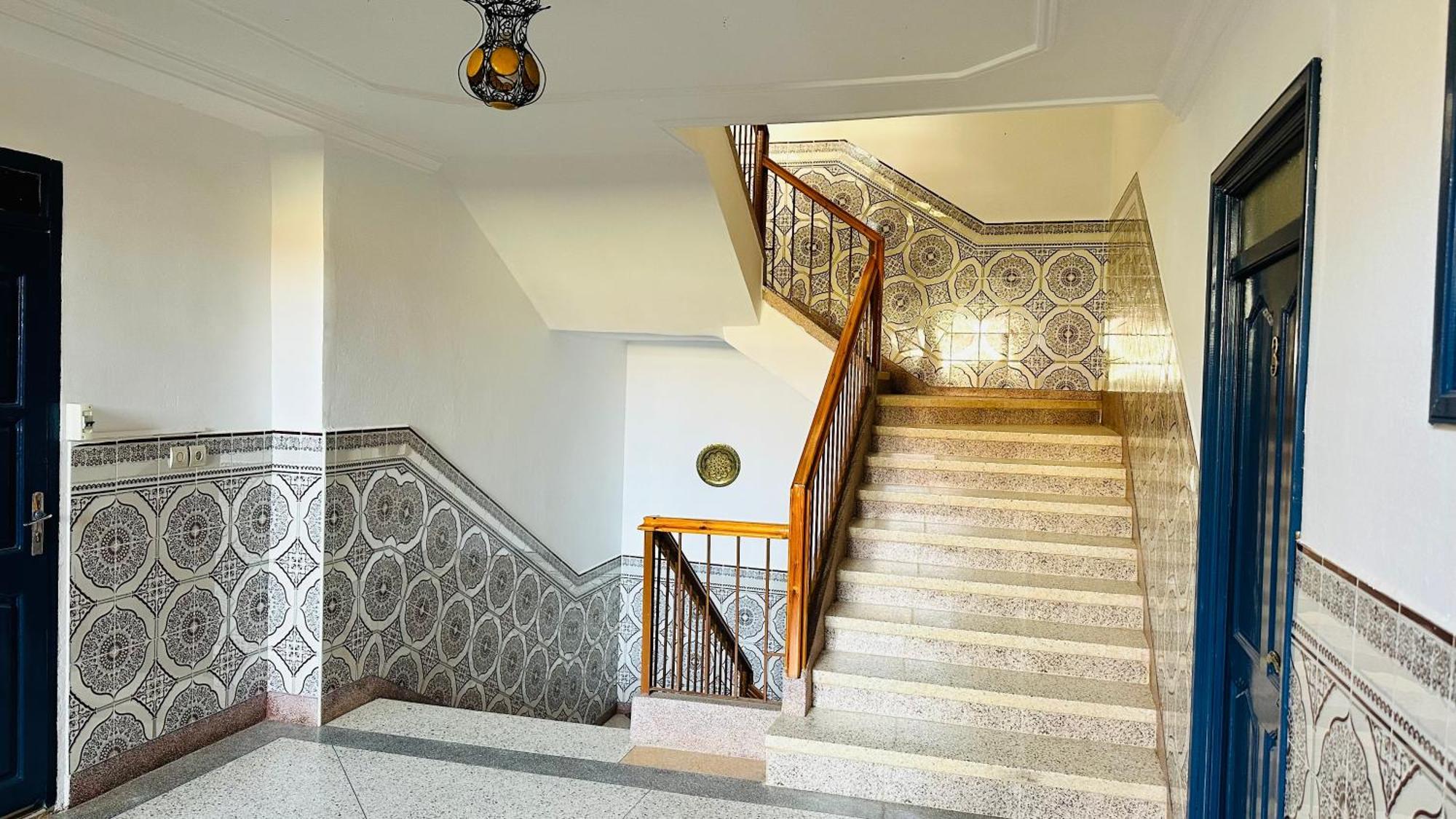 Karaz Homestay Grand Appartement Avec Rooftop Monte Arrouit Exteriör bild